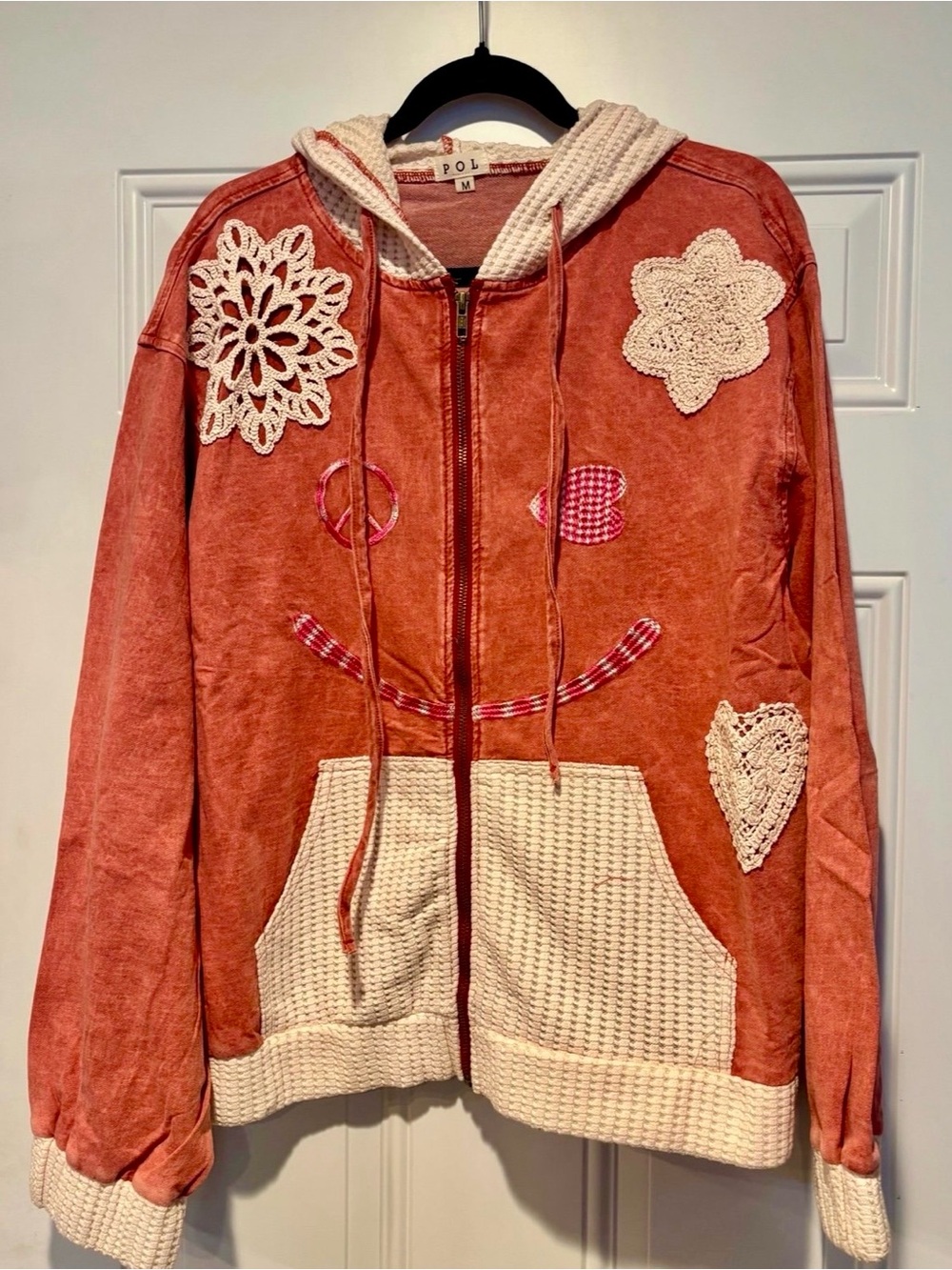 POL Boho Crochet Patch Zip Hoodie - Rust Peach & Cream size Large